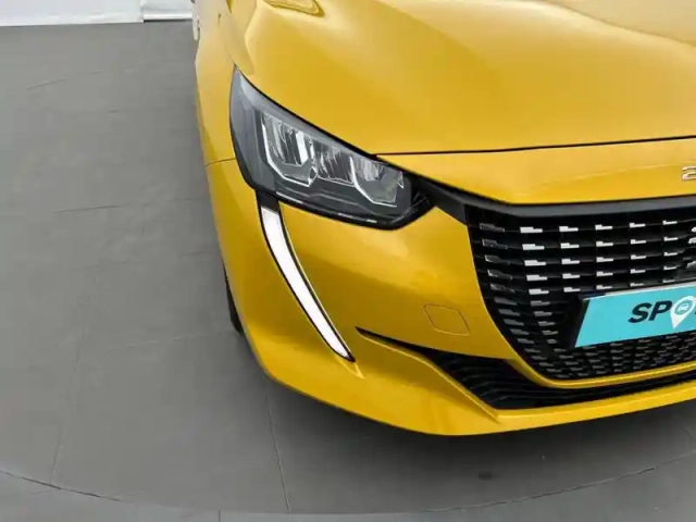 Peugeot 208 puretech 75 s&amp;s bvm5 — photo 42