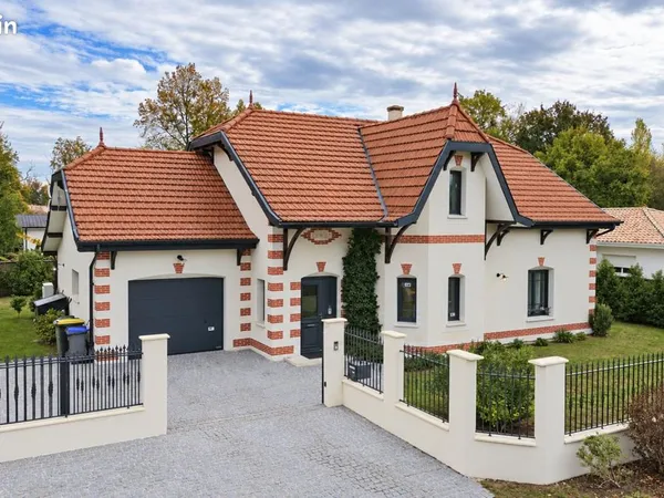Maison 5 pièces 180 m²
