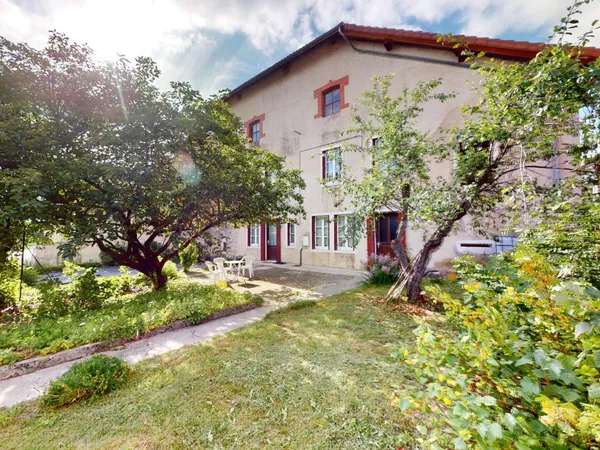 Maison 6 pièces 216 m²