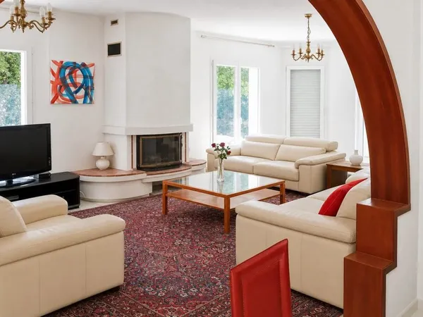 Maison 168 m² et une propriété de 40 m² à vendre à Héricy