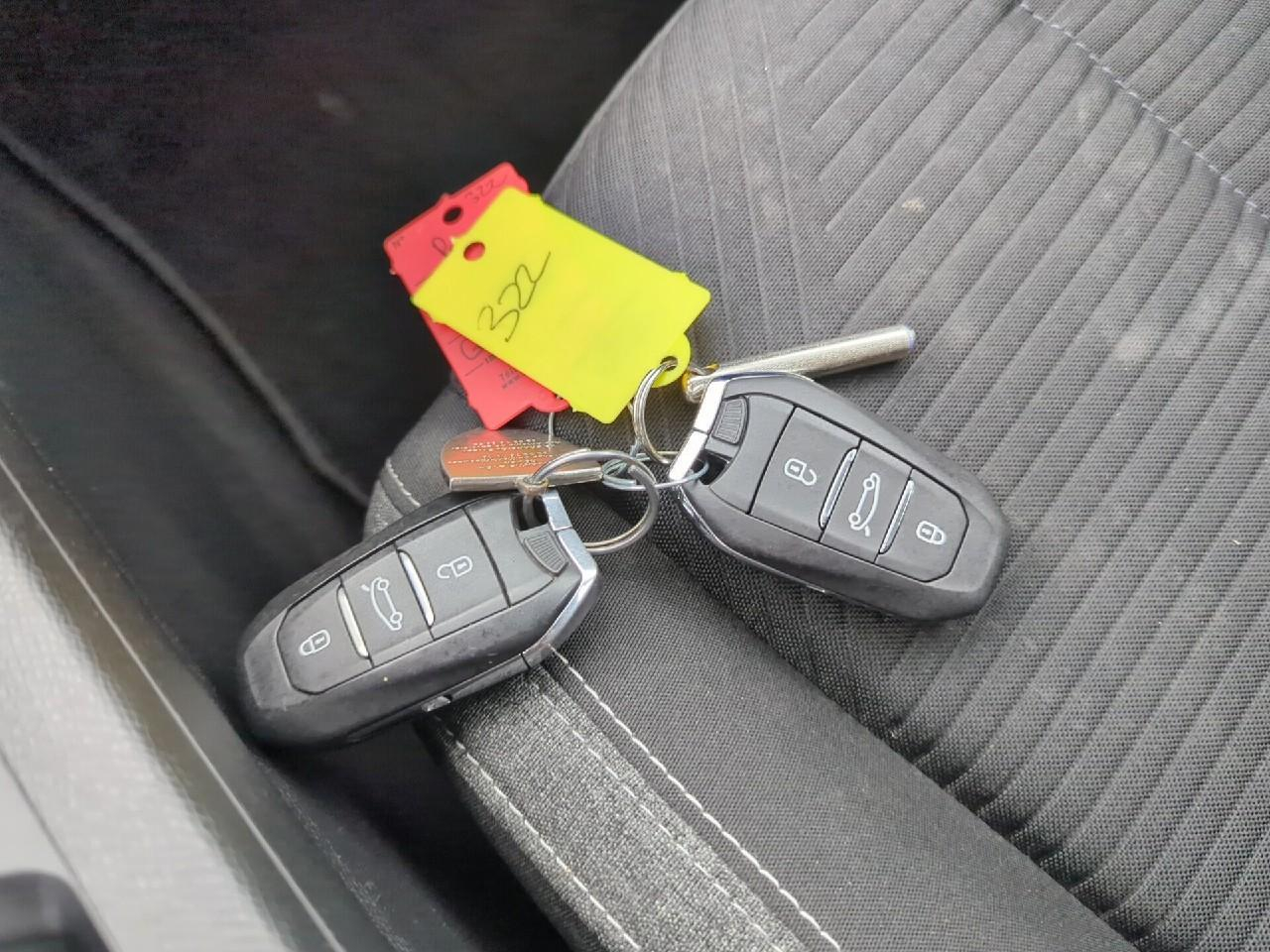 Peugeot 308 puretech 110ch s&s bvm6 active pack — photo 28