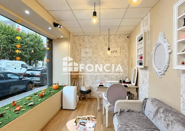 Local commercial 70 m²