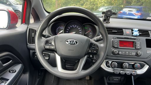 Kia Rio 1.2 85 - Active – 2013 – 139806 km – Essence – Boîte Manuelle — photo 34