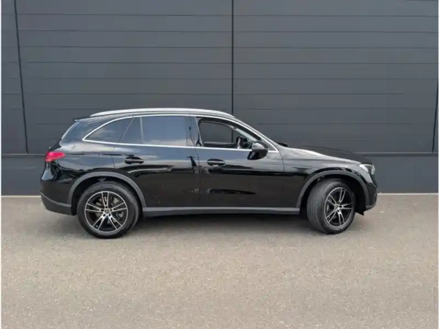 Mercedes Glc 300 e — photo 6