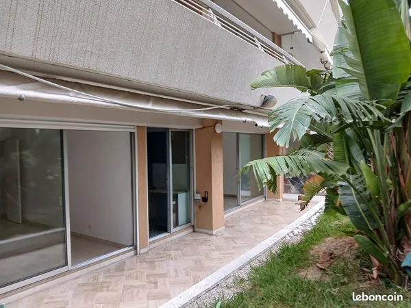 2 pieces rez de jardin nice