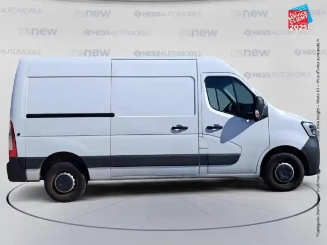 Renault Master fg f3500 l2h2 2.3 blue dci 135ch confort euro6 — photo 4
