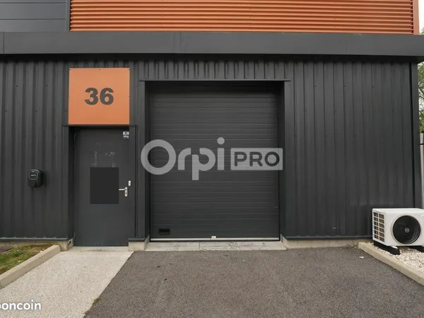 Local d'activité 322 m²