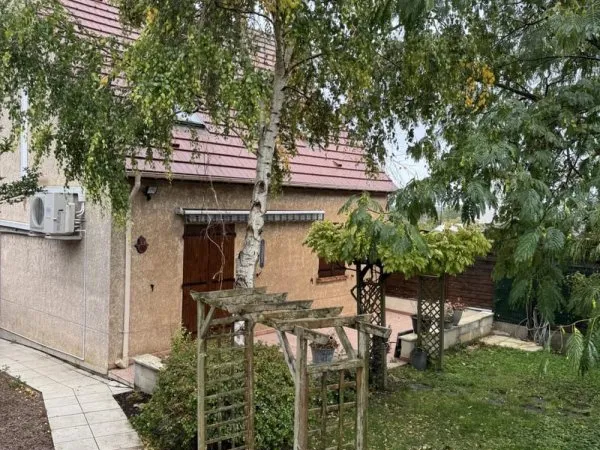 VILLETANEUSE Pavillon F5