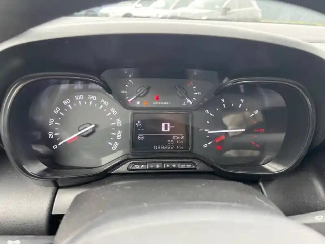 Citroën C3 Aircross puretech 110 s&amp;s bvm6 — photo 91
