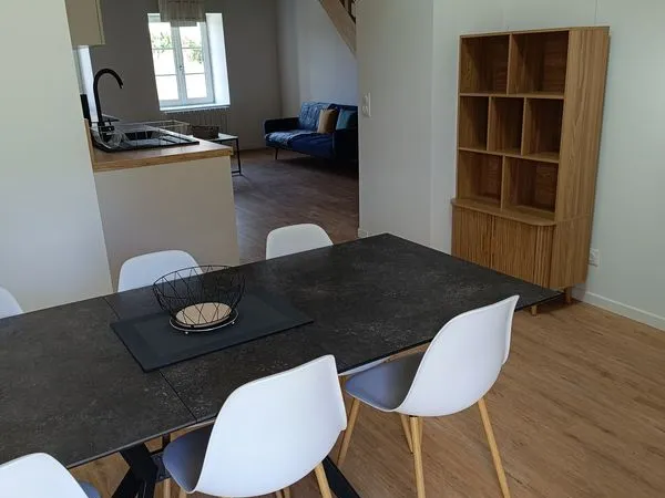 T2 duplex meuble chateau-malo