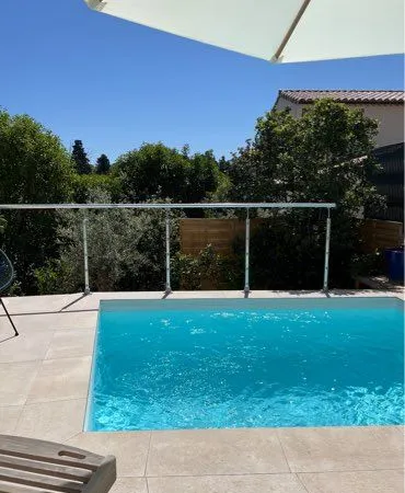 Maison de plain-pied piscine Nîmes Secteur Tour Magne
