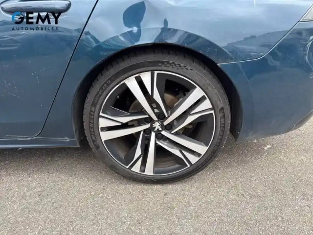 Peugeot 508 puretech 225 ch s&amp;s eat8 — photo 11