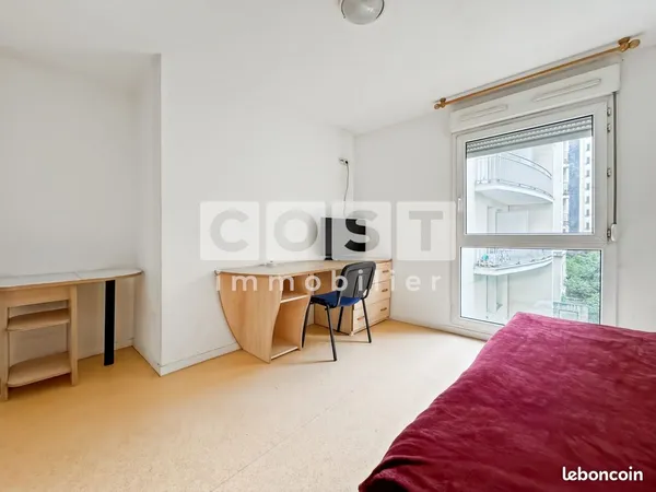 Studio 1 pièce 18 m²