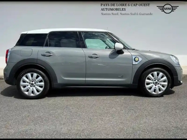 Mini Countryman cooper se 136ch + 88ch exquisite all4 bva — photo 3