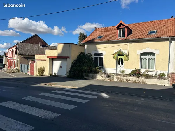 Maison 8 pièces 180 m²