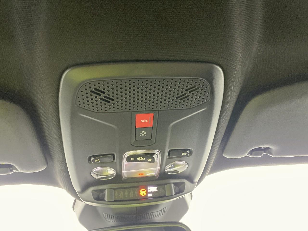 Peugeot 2008 hybrid 145 ch e-dcs6 allure — photo 19