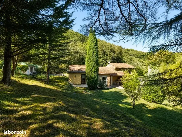 Maison 8 pièces 169 m²
