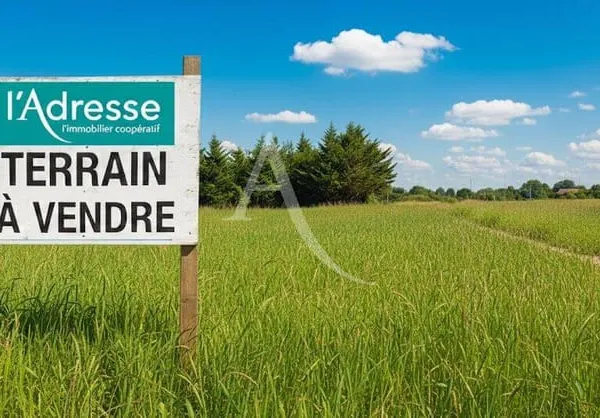 Terrain 361 m²