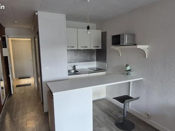 Studio 1 pièce 24 m²