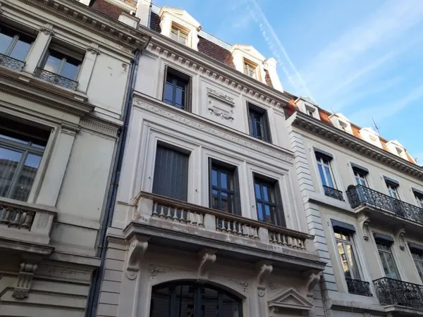 Studio non meublé en plein coeur de Lyon 6ème métro foch