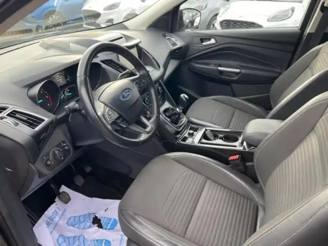 Ford Kuga 1.5 tdci 120ch stop&amp;start titanium 4x2 euro6.2 — photo 10