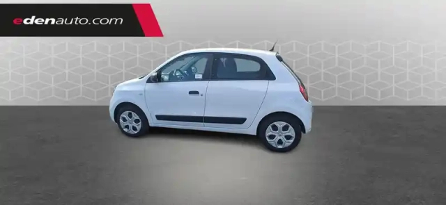 Renault Twingo iii e-tech — photo 16