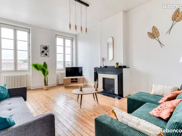 A louer beau duplex 147 m2