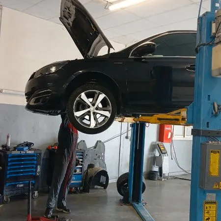 A vendre fonds de commerce garages