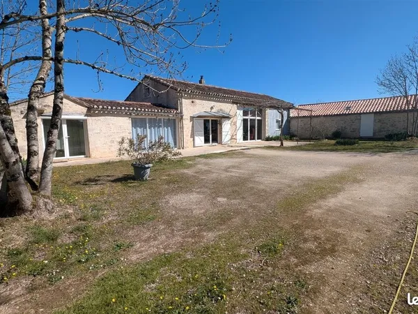 Propriété 9 pièces 410 m²