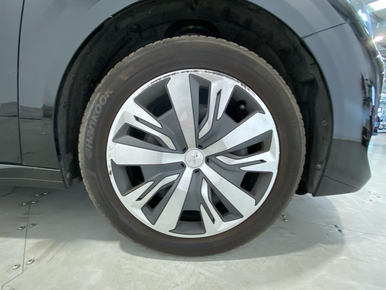 Peugeot 208 puretech 75 s&s bvm5 active business — photo 16
