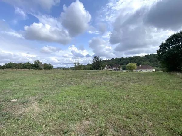 Terrain 1800 m²
