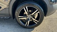 Volvo Xc40 T5 Recharge 180 + 82ch R-Design DCT 7 — photo 11