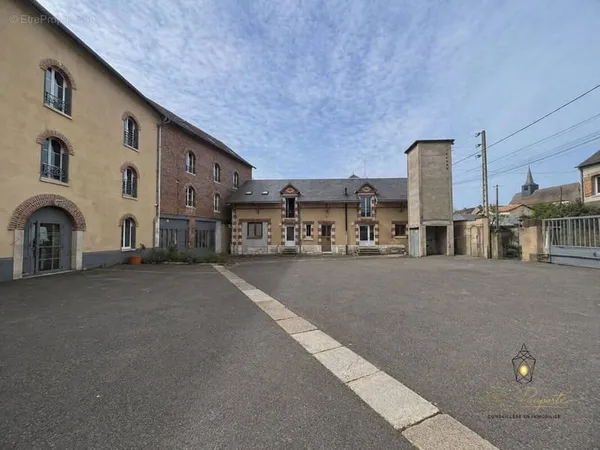 Appartement 50 pièces