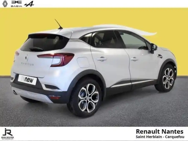Renault Captur 1.0 tce 90ch techno — photo 2