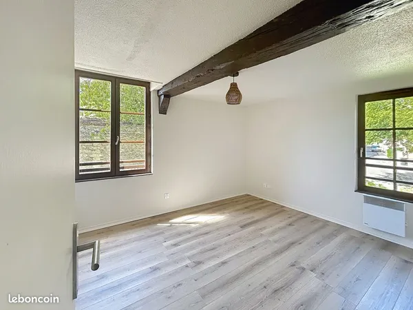 APPARTEMENT 2-3 pièces