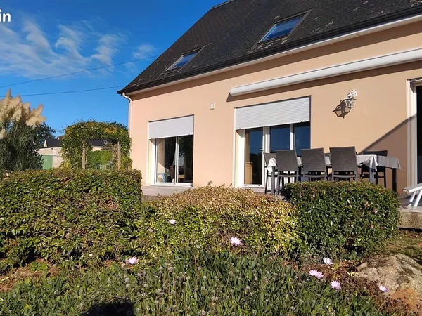 Maison 8 pièces 148 m²