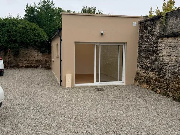 Studio entièrement rénové à neuf - Ifs - secteur recherché