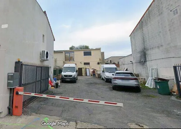 Bureaux 400 m²
