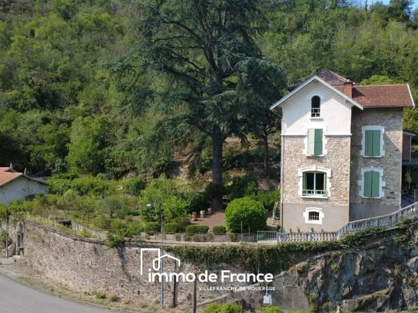 Maison 9 pièces 180 m²