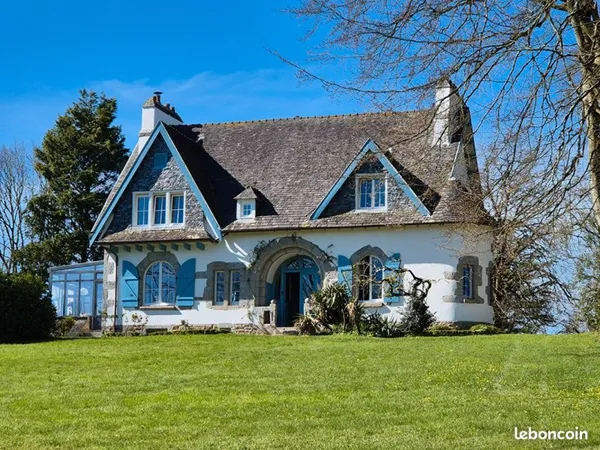 Maison 10 pièces 224 m²