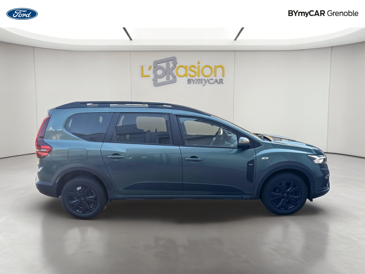 Dacia Jogger TCe 110 5 places — photo 6