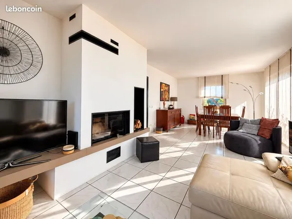 Maison 5 pièces 141 m²