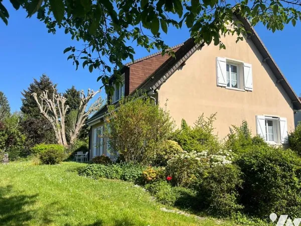Maison 5 pièces 145 m²