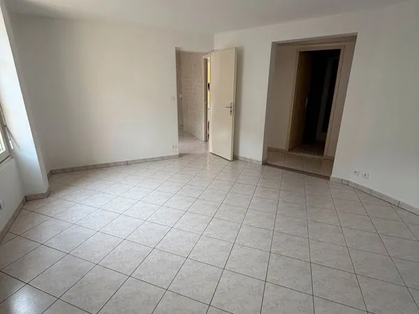Appartement 45 m² - T2 à louer Le Mêle-sur-Sarthe dans l'Orne (61)