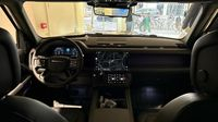 Land-Rover Defender 110 2.0 P300e PHEV X-Dynamic HSE — photo 11