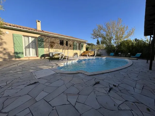 Maison de plain-pied 4 pièces 113 m²