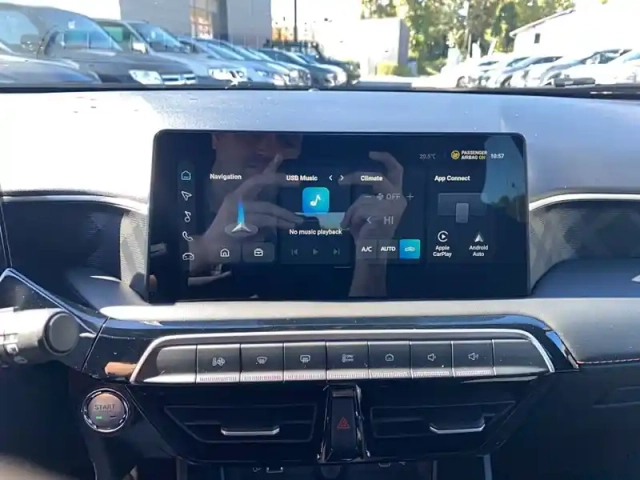 Mg Mg3 1.5 l hybrid+ 195 ch — photo 6