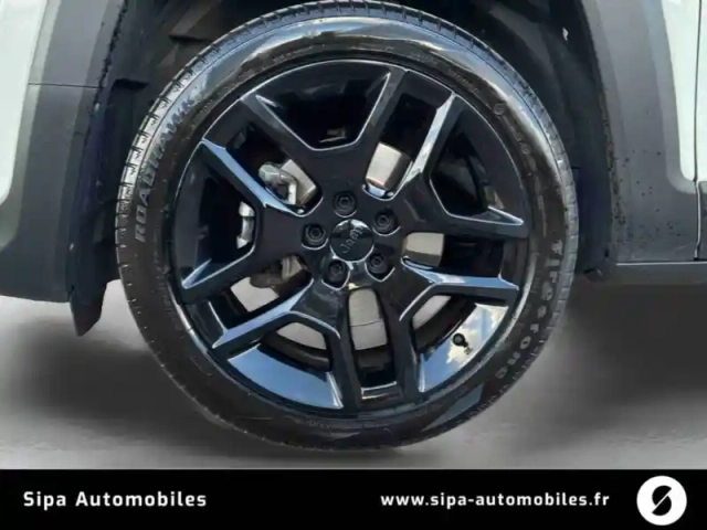 Jeep Renegade 1.3 gse t4 150 ch bvr6 — photo 9