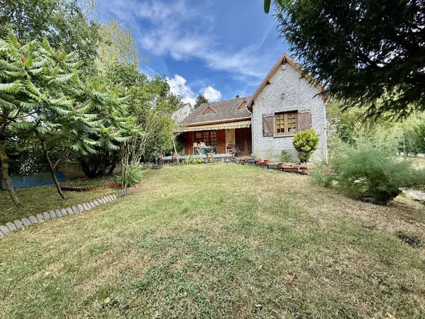 Maison de plain-pied 4 pièces 94 m²