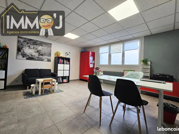 Local 42 m² Maxéville